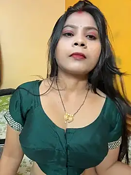 RedQQueen Webcam Show