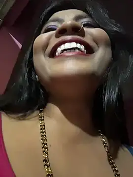 RedQQueen Chat XXX in diretta