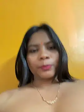 RedQQueen webcam show