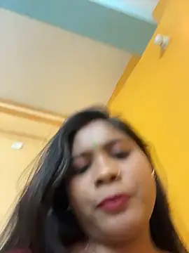 RedQQueen Pertunjukan Webcam