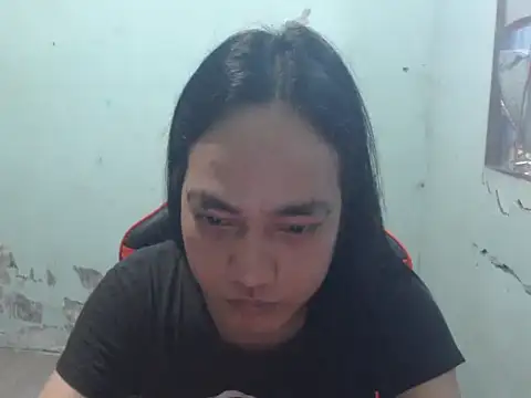 itsmacky4u Show in webcam