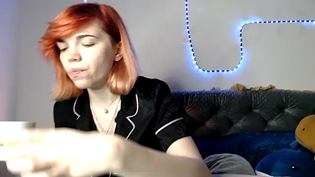 Chat XXX ao vivo de olivka-flower