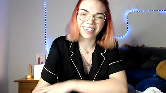 olivka-flower Show in webcam