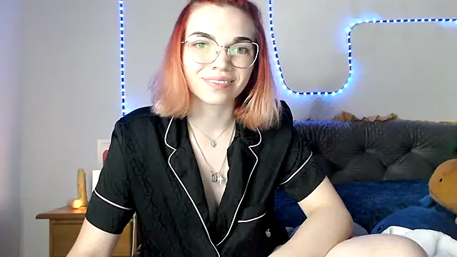 olivka-flower live XXX chat