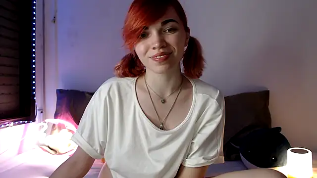 olivka-flower's Live XXX Chat