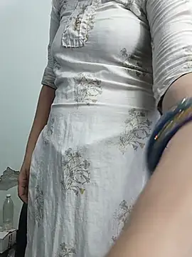 PUNAM456 live XXX chat