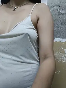PUNAM456 লাইভ XXX চ্যাট