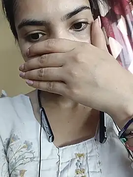 PUNAM456's Live XXX Chat