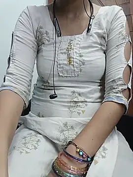 PUNAM456 Live XXX-Chat