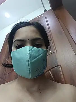 PUNAM456 Adlı Modelin Canlı XXX Sohbeti