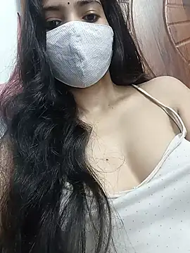 PUNAM456 XXX чат на живо