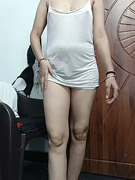 PUNAM456's Live XXX Chat