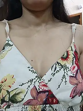 PUNAM456's Live XXX Chat