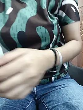 PUNAM456's Live XXX Chat