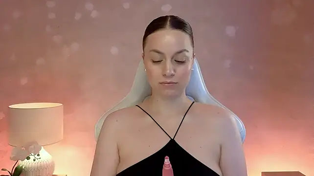 MilaFleur লাইভ XXX চ্যাট