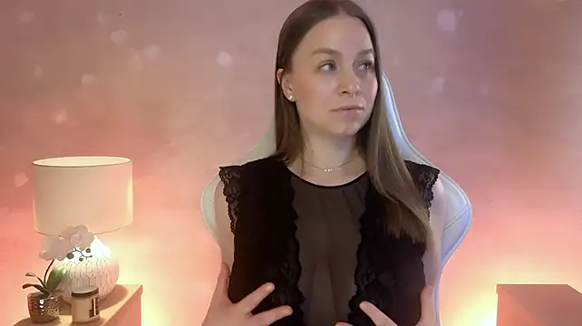 MilaFleur's Live XXX Chat