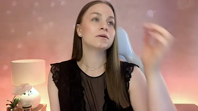 Chat +18 de MilaFleur ao vivo