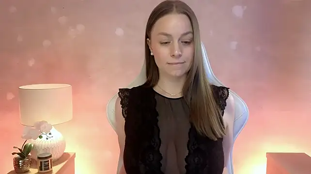 MilaFleur Live XXX Chat