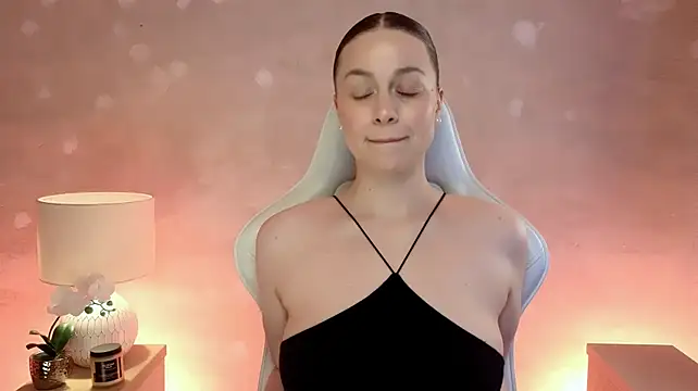 MilaFleur: вебкам-шоу