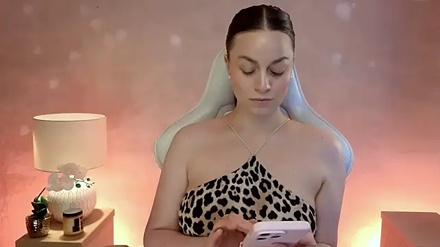MilaFleur Webcam Show