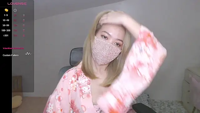 แชท XXX สดของ --LEXI--