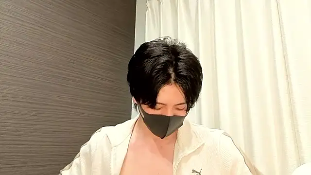 CHROME-kun925 在線直播表演