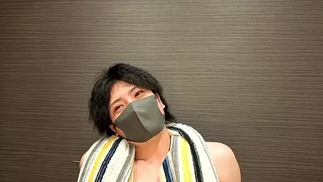 CHROME-kun925 在線直播表演