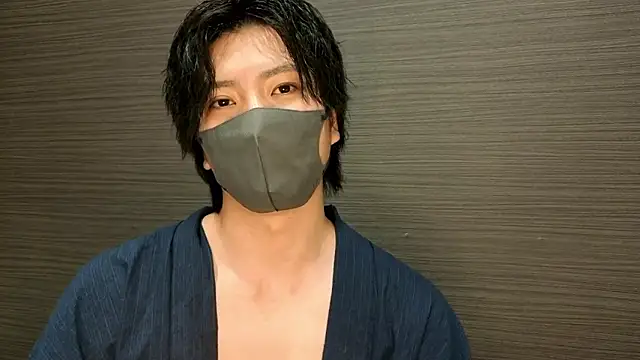 CHROME-kun925 在線直播表演