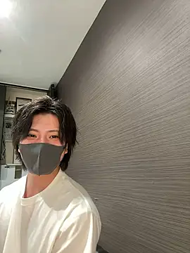 Show modela CHROME-kun925 na web-kameri