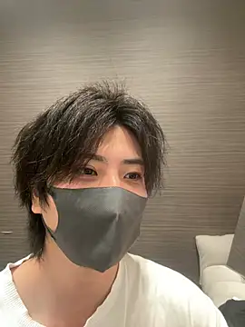 Show modela CHROME-kun925 na web-kameri