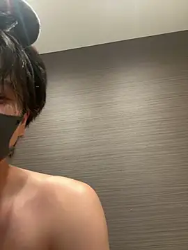 CHROME-kun925 – webcam-show