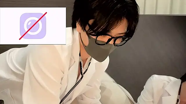 Show modela CHROME-kun925 na web-kameri
