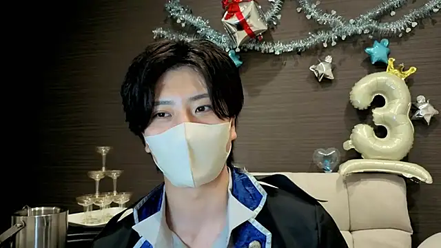 CHROME-kun925 在線直播表演