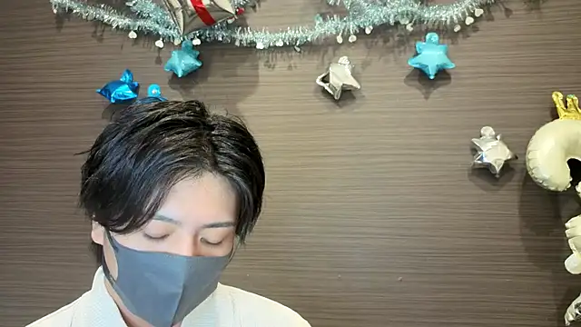 CHROME-kun925 在線直播表演