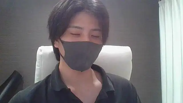CHROME-kun925 在線直播表演