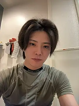 CHROME-kun925 Pertunjukan Webcam