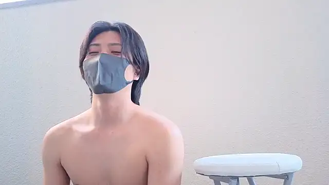 Show modela CHROME-kun925 na web-kameri