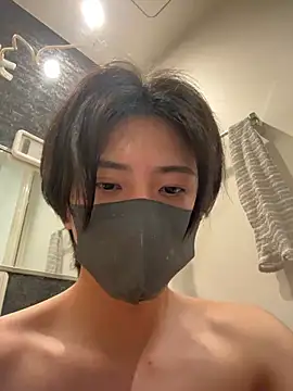 Show modela CHROME-kun925 na web-kameri