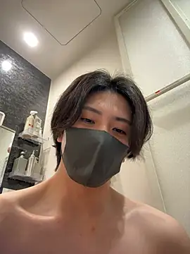 CHROME-kun925 在線直播表演