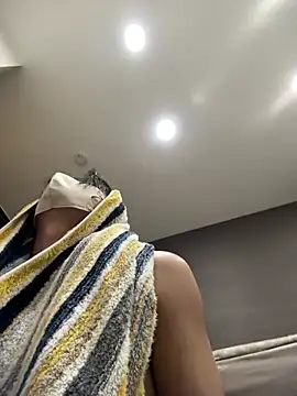 CHROME-kun925 Webcam Show