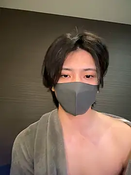 CHROME-kun925 在線直播表演