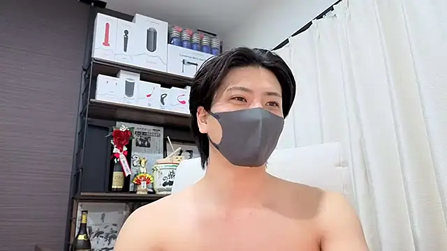 Pokazy przed kamerką – CHROME-kun925