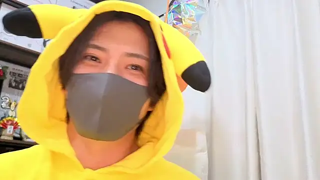 Show modela CHROME-kun925 na web-kameri