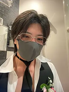 CHROME-kun925 Show in webcam