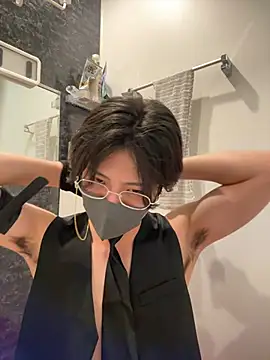 Show modela CHROME-kun925 na web-kameri