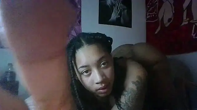 sexybribri@xh's Webcam Show