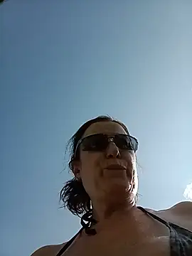 increible_della Show in webcam