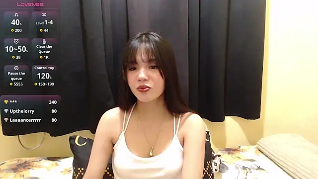 x_brittany_xのライブチャットルーム