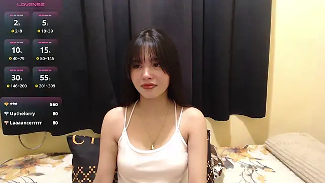 x_brittany_x 即時聊天室