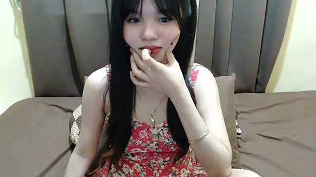 x_brittany_x ওয়েবক্যাম শো